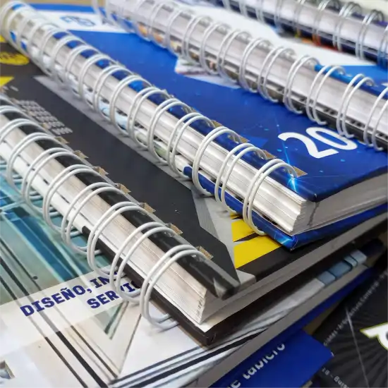 papeleria corporativa galeria 13